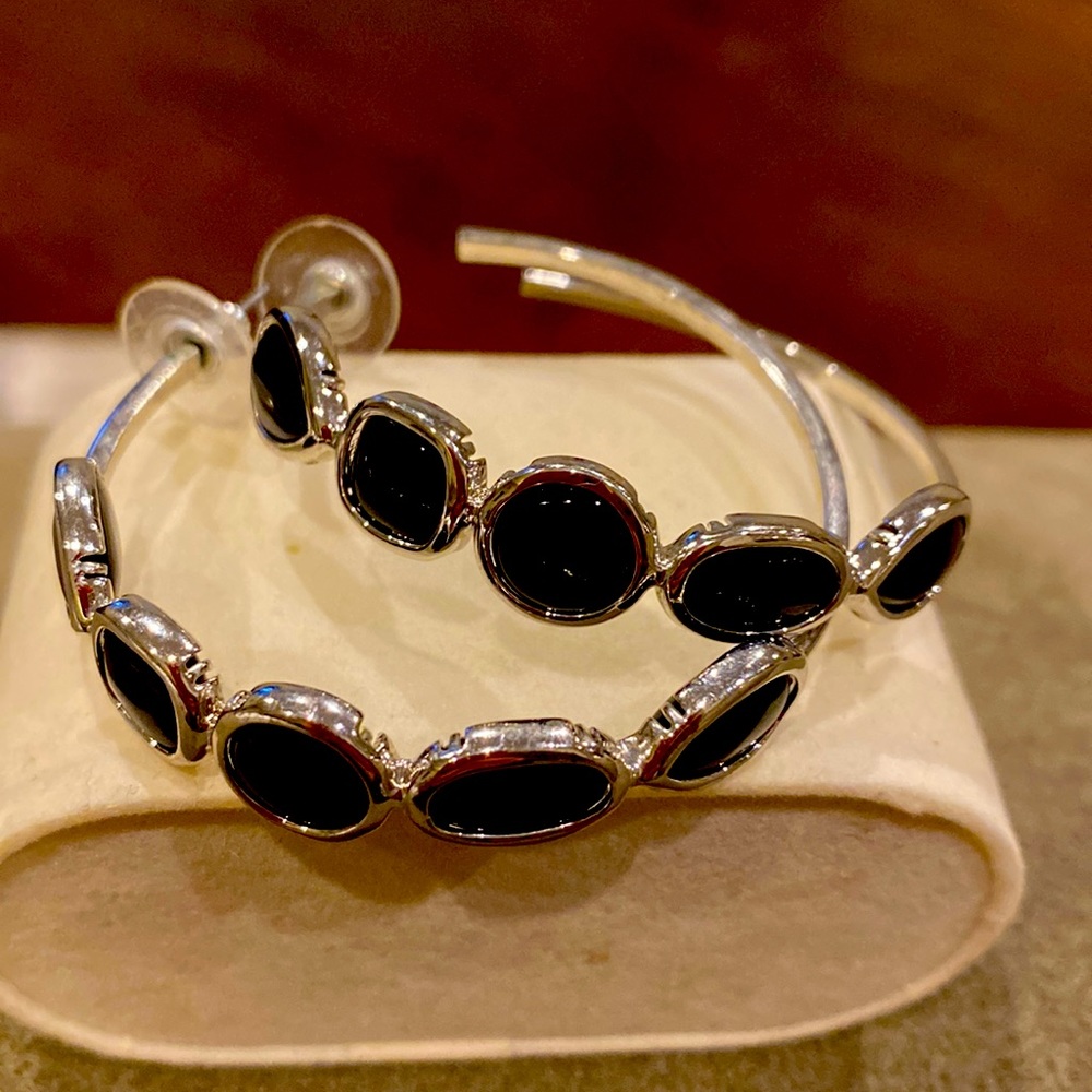 Hoop earings